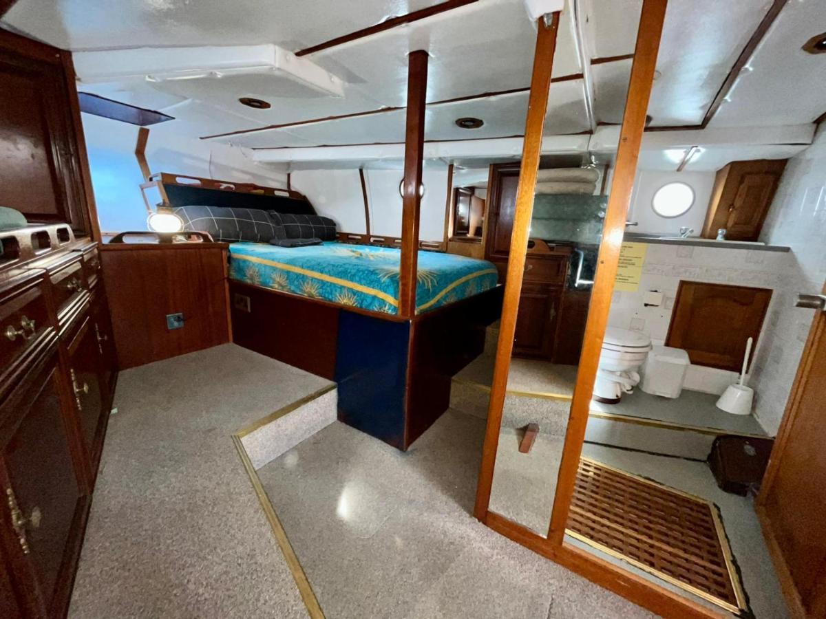 Salidas En Barco Otel Premiá de Mar Dış mekan fotoğraf