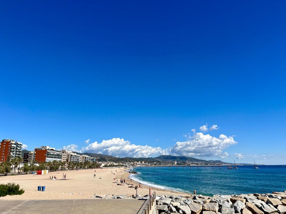 Salidas En Barco Otel Premiá de Mar Dış mekan fotoğraf